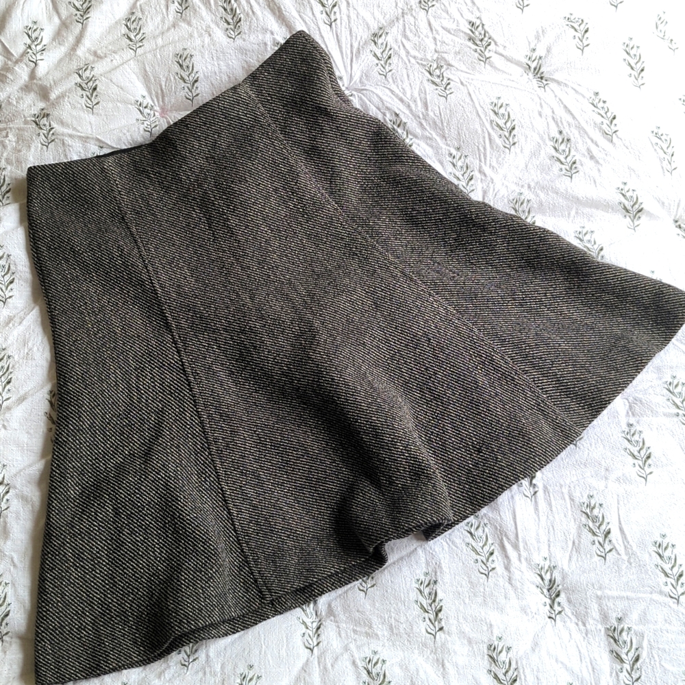 NWOT Ann Taylor woolen flare skirt
